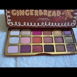 Too faced gingerbread eyeshadow palette